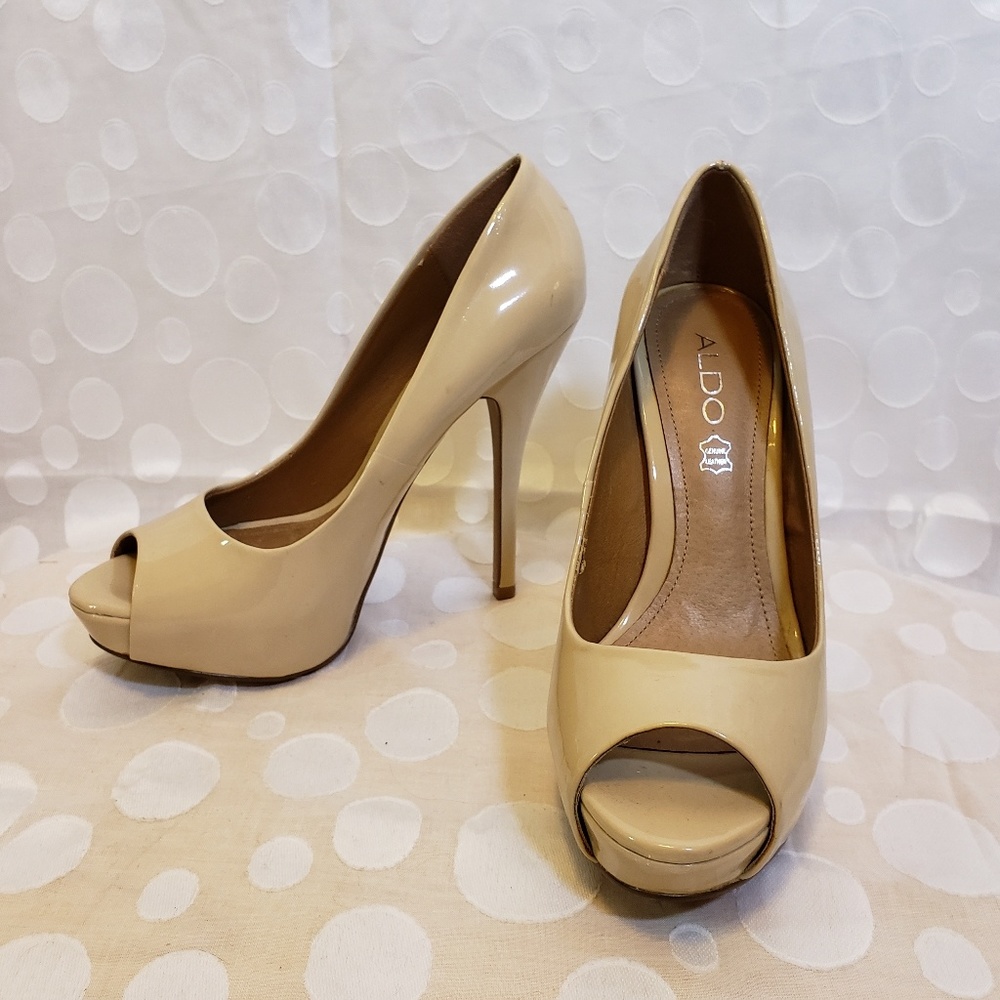 Aldo peep toe pumps sz 37